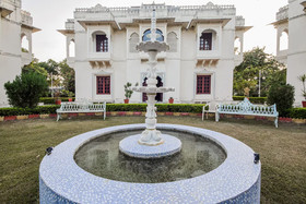 OYO Home 24307 Heritage Stay