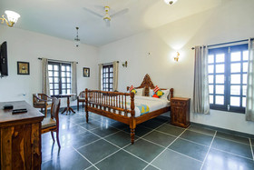 OYO Home 24307 Heritage Stay