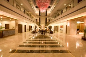 Radisson Blu Udaipur Palace Resort & Spa