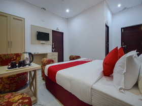 Shiv Villa By OYO Rooms