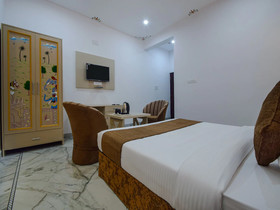 Shiv Villa By OYO Rooms