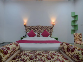 Shiv Villa By OYO Rooms