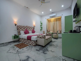 Shiv Villa By OYO Rooms