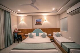 Shree Ji Mahal Hotel