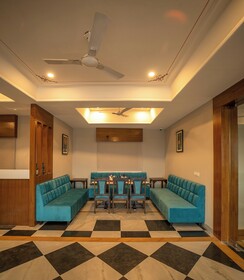 Shree Ji Mahal Hotel