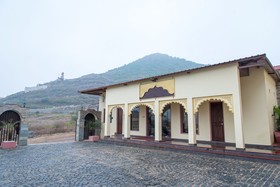 Vijaygarh Resort