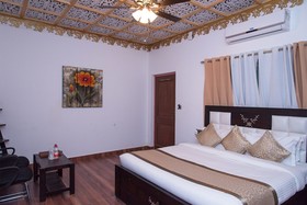 Vijaygarh Resort