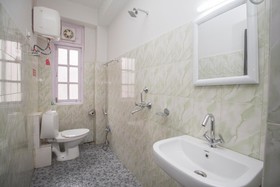 Capital O 63780 Hotel Nostalgia And Spa