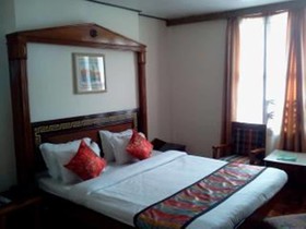 Central Hill Resort