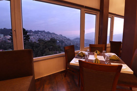 Denzong Shagrila Lords Inn Hotel & Spa