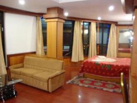 Gajraj Hotel