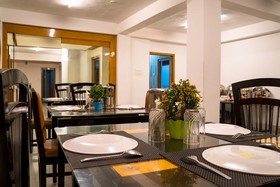 Gangtok Central Rooms