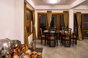 Gangtok Central Rooms