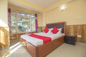 Hotel Chittiz by OYO Roooms