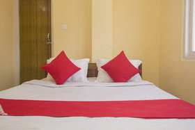 Hotel Chittiz by OYO Roooms