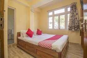 Hotel Chittiz by OYO Roooms