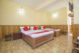 Hotel Chittiz by OYO Roooms
