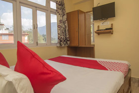 Hotel Chittiz by OYO Roooms