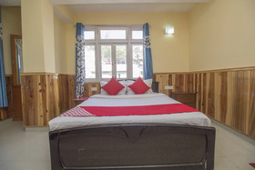 Hotel Chittiz by OYO Roooms