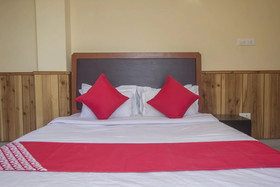 Hotel Chittiz by OYO Roooms