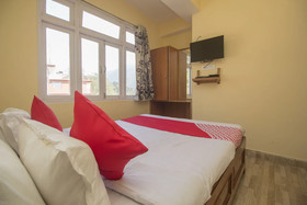 Hotel Chittiz by OYO Roooms