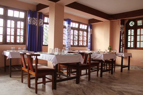 Hotel Deep Residency By OYO Rooms