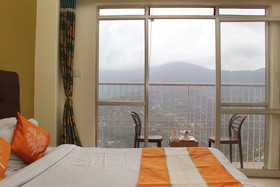 Hotel Deorali