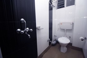 Hotel Deorali by OYO Rooms