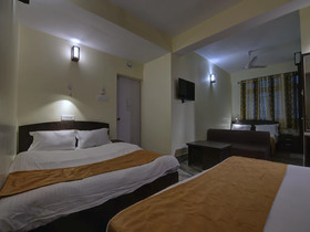 Hotel Greendot