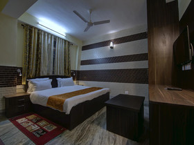 Hotel Greendot