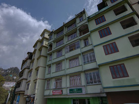 Hotel Greendot