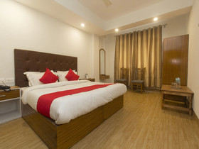Collection O 14341 Hotel Highland Vista