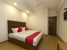 Collection O 14341 Hotel Highland Vista