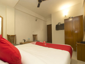 Collection O 14341 Hotel Highland Vista