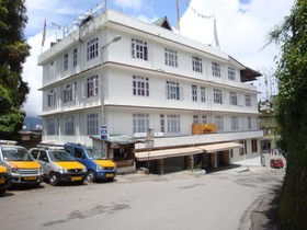 Hotel Jewel of the East Gangtok