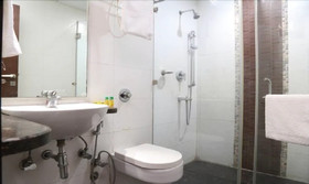Hotel Oak Ridge Retreat by OYO Rooms