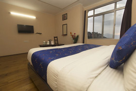 Hotel Shantiniketan By OYO Rooms