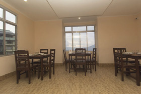 Hotel Shantiniketan By OYO Rooms