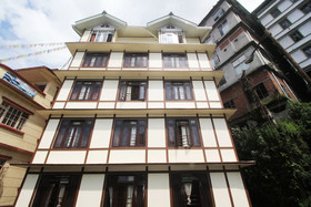 Hotel Shantiniketan By OYO Rooms