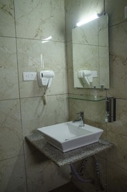 Hotel Shinkham Grand