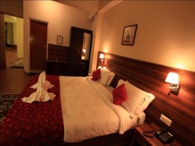 Hotel Shumbuk Homes & Service Appartments