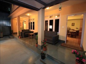 Hotel Shumbuk Homes & Service Appartments