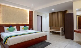 Hotels Meraki Grand By Treebo