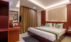 Hotels Meraki Grand By Treebo