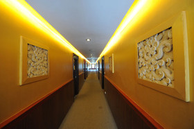Hotel Suhim Portico