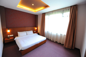 Hotel Suhim Portico