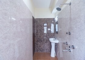 Kutighar Regency By FabHotels