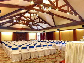 Mayfair Spa Resort & Casino