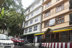 OYO 14425 Hotel Shade