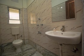 Plato Homestay by OYO Rooms